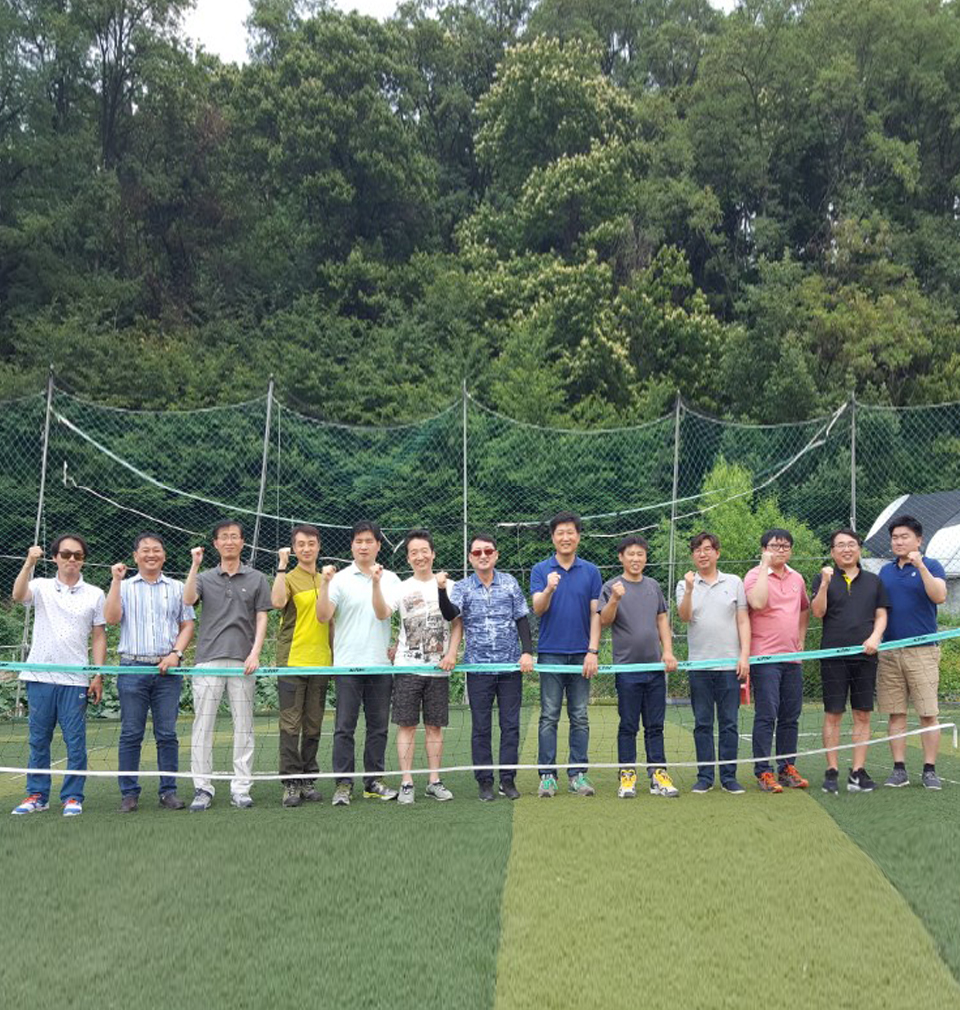 2016년 새해에도 FST 모든 임직원 가족분들의 건강과 행복만 가득하시기를 기원합니다. 새해 복 많이 받으세요!
